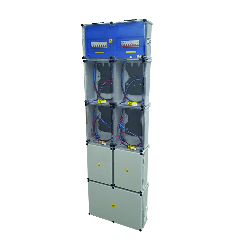GABINETE P/ 4 MED. TRIF. ARMADO PVC