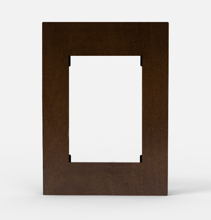 BAUHAUS TAPA MADERA TIPO NOGAL      