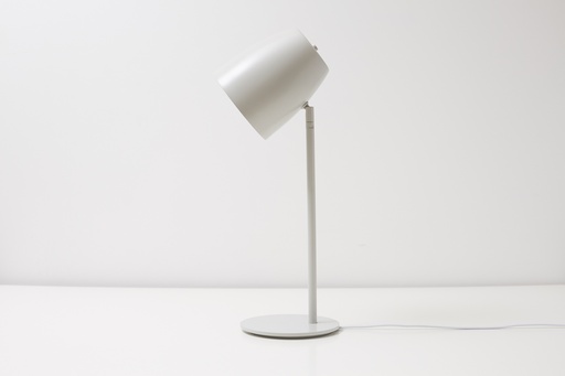 [7626] LÁMPARA DE MESA FRIDA BLANCA